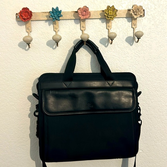 Black laptop bag - Picture 1 of 6